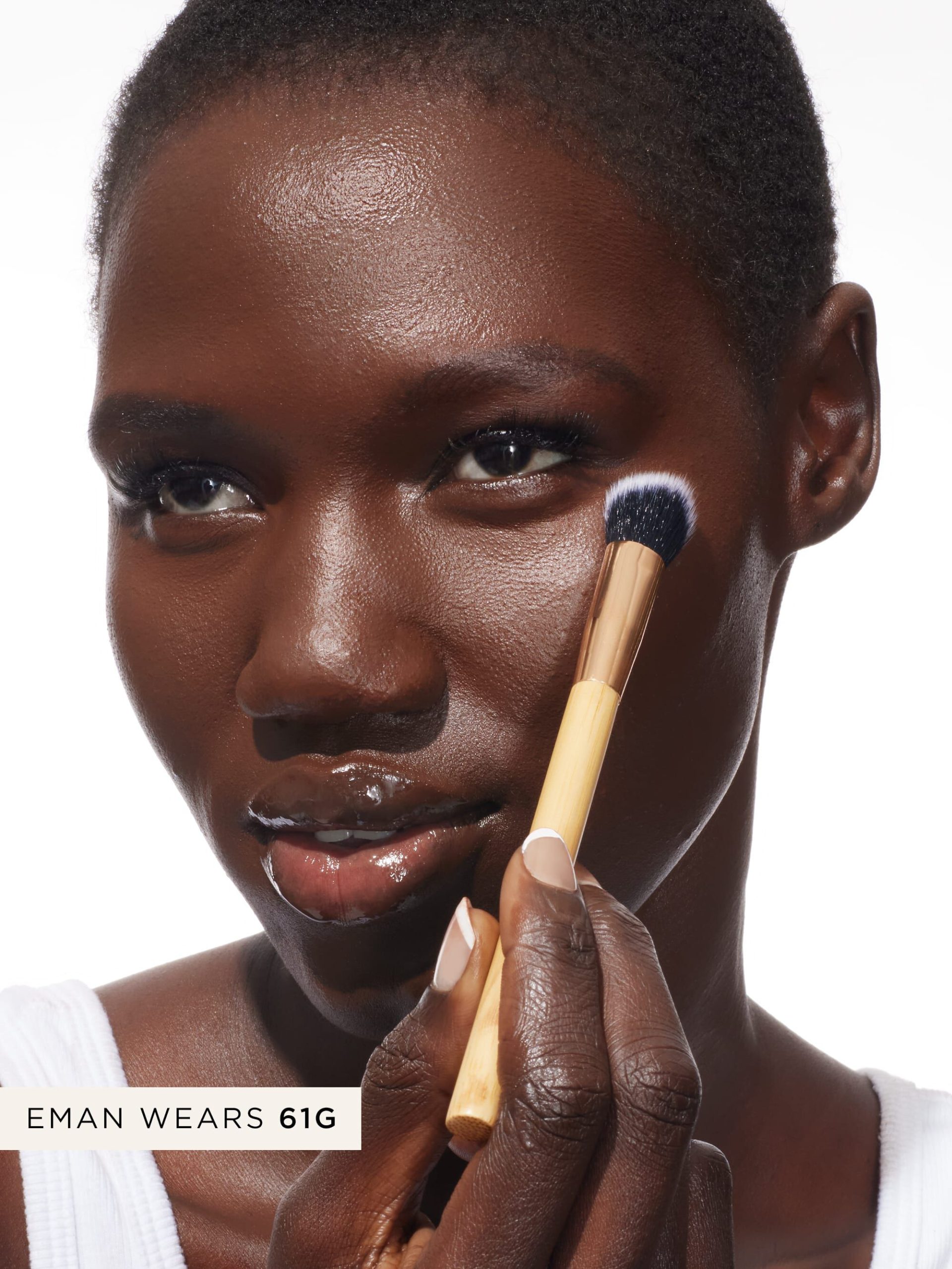 common__3066-3064-creaseless-paw-brush-ALT-3__05.jpg