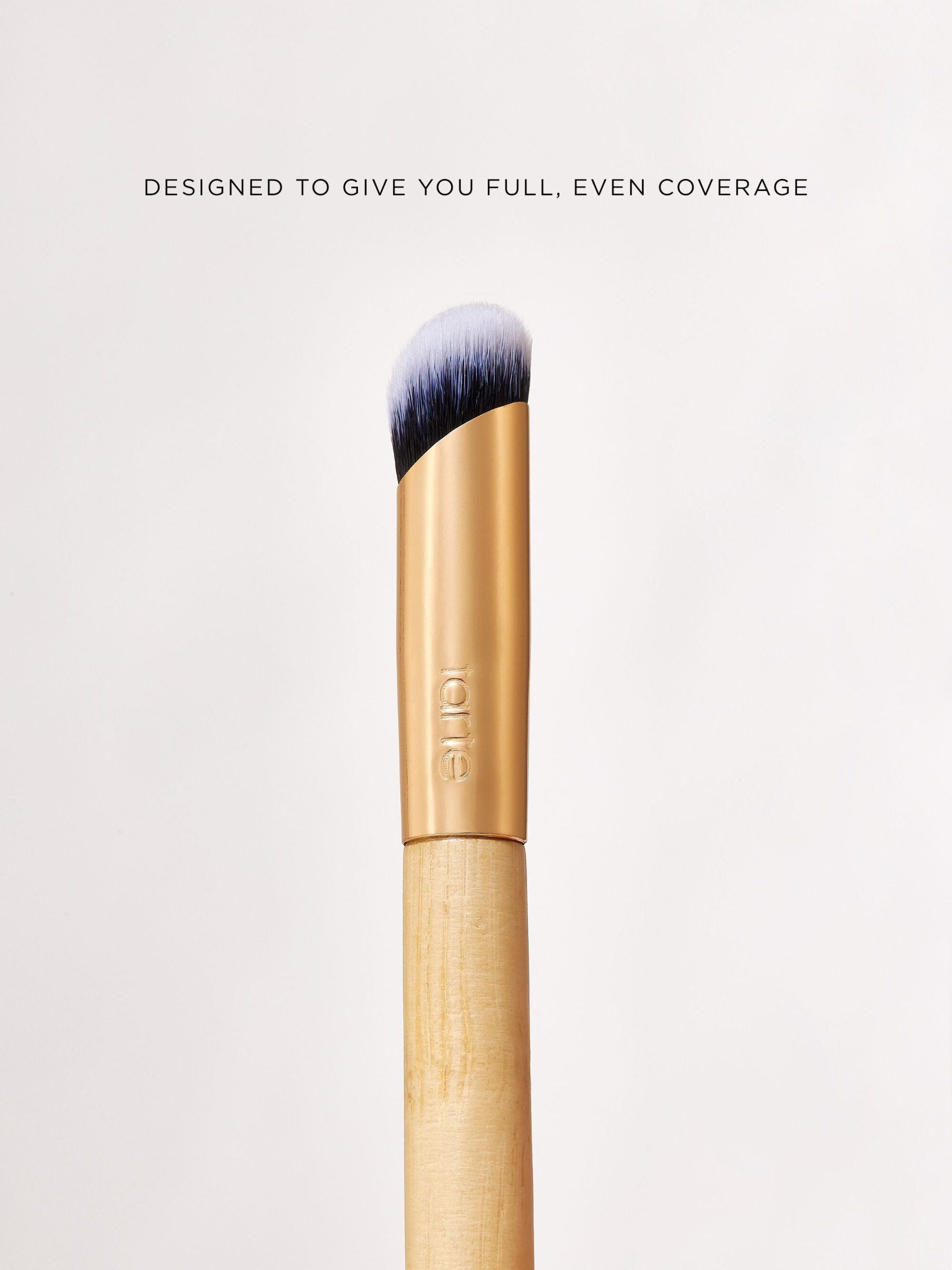 common__3078-3078-small-full-coverage-concealer-brush-ALT-1__02.jpg