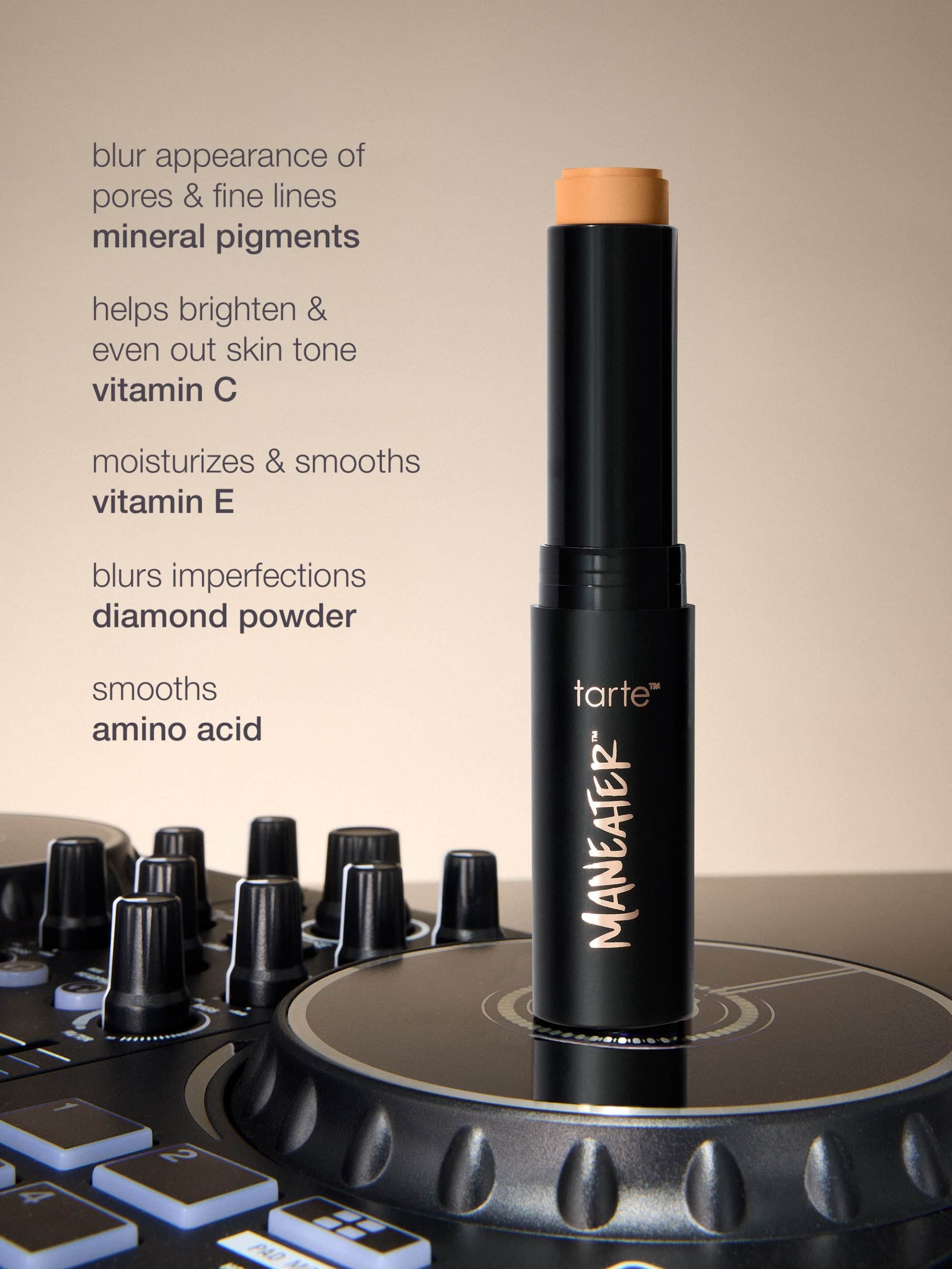 common__maneater-foundation-stick-and-brush-bundle__05.jpg
